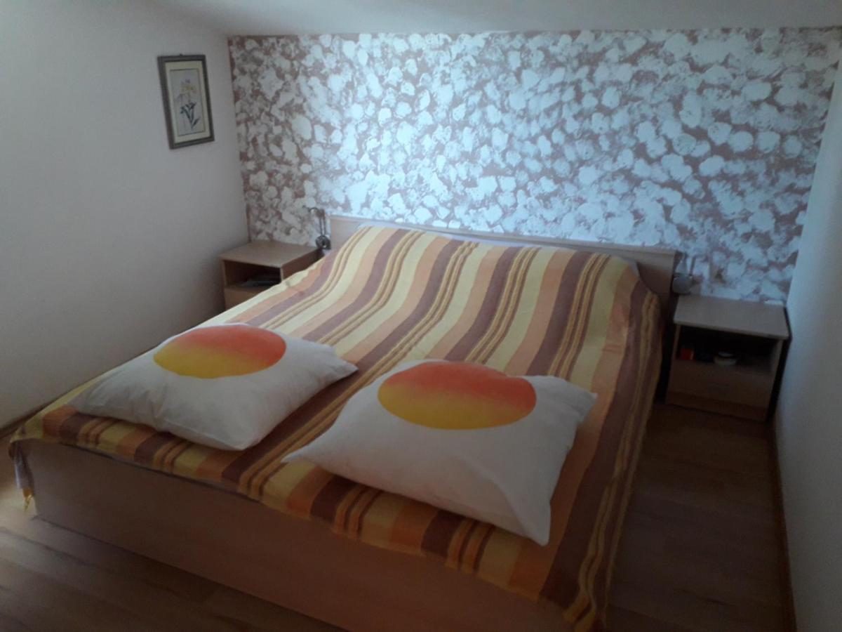 Apartment Samanta ชีชาน ภายนอก รูปภาพ